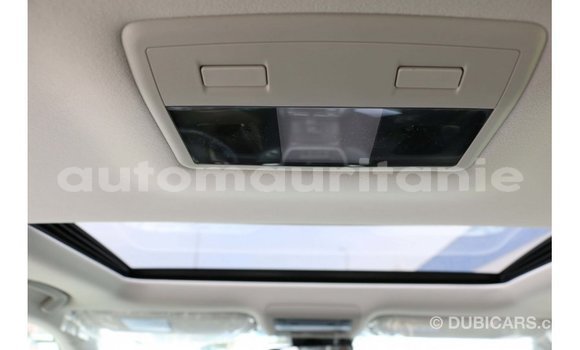 Buy Import Toyota Land Cruiser White Car in Import - Dubai in Adrar Buy Import Toyota Land Cruiser White Car in Import - Dubai in Adrar