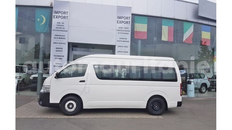 Big with watermark toyota hiace adrar import dubai 3380