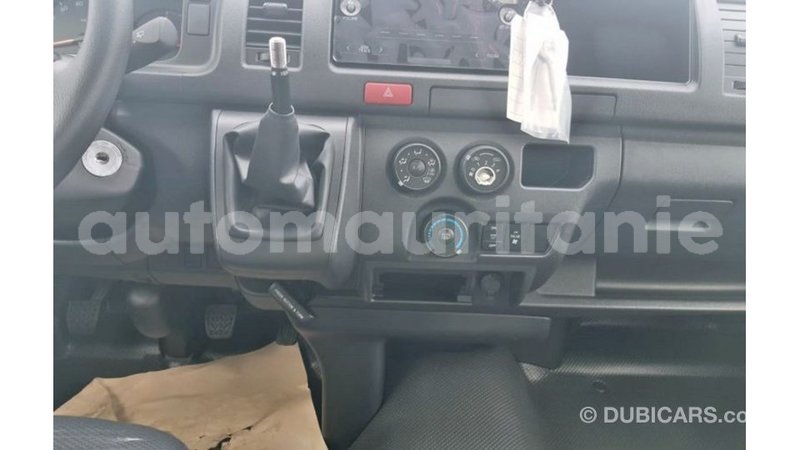 Big with watermark toyota hiace adrar import dubai 3380