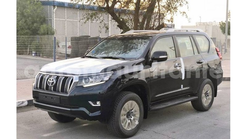 Big with watermark toyota prado adrar import dubai 3381