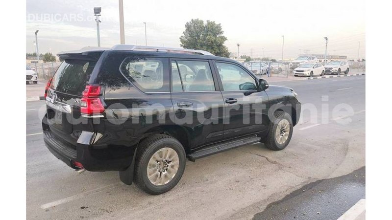 Big with watermark toyota prado adrar import dubai 3381