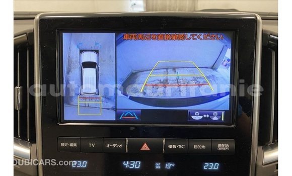 Acheter Import Voiture Toyota Land Cruiser Blanc à Import - Dubai, Adrar Acheter Import Voiture Toyota Land Cruiser Blanc à Import - Dubai, Adrar