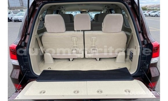 Acheter Import Voiture Toyota Land Cruiser Rouge à Import - Dubai, Adrar Acheter Import Voiture Toyota Land Cruiser Rouge à Import - Dubai, Adrar