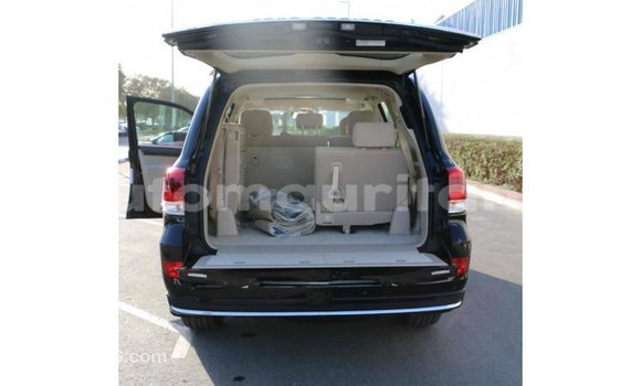 Buy Import Toyota Land Cruiser Black Car in Import - Dubai in Adrar Buy Import Toyota Land Cruiser Black Car in Import - Dubai in Adrar