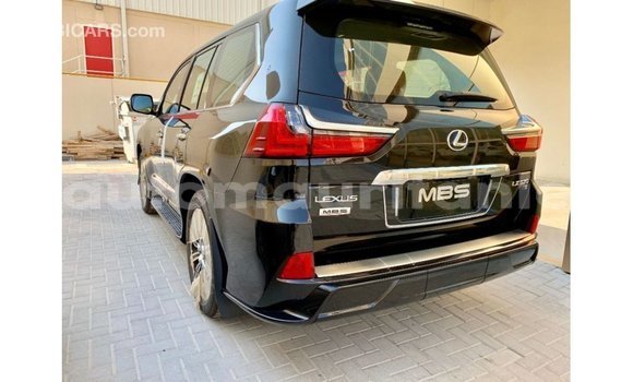 Acheter Import Voiture Lexus LX Noir à Import - Dubai, Adrar Acheter Import Voiture Lexus LX Noir à Import - Dubai, Adrar