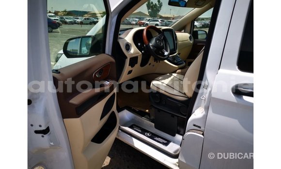 Buy Import Mercedes-Benz Vito White Car in Import - Dubai in Adrar Buy Import Mercedes-Benz Vito White Car in Import - Dubai in Adrar