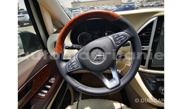 Buy Import Mercedes-Benz Vito White Car in Import - Dubai in Adrar Buy Import Mercedes-Benz Vito White Car in Import - Dubai in Adrar