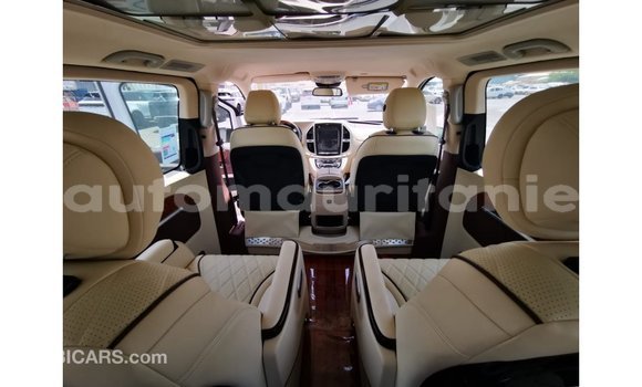 Buy Import Mercedes-Benz Vito White Car in Import - Dubai in Adrar Buy Import Mercedes-Benz Vito White Car in Import - Dubai in Adrar