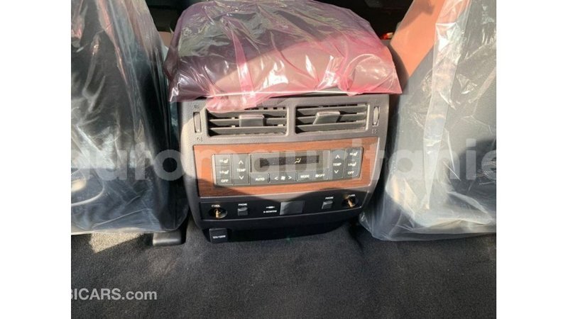 Big with watermark toyota land cruiser adrar import dubai 3402