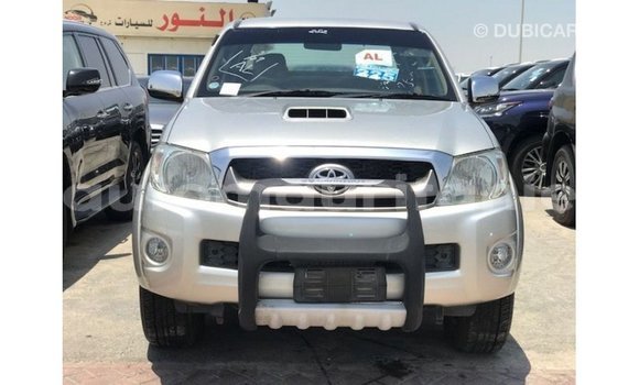 Acheter Import Voiture Toyota Hilux Autre à Import - Dubai, Adrar Acheter Import Voiture Toyota Hilux Autre à Import - Dubai, Adrar