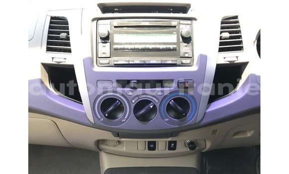 Acheter Import Voiture Toyota Hilux Autre à Import - Dubai, Adrar Acheter Import Voiture Toyota Hilux Autre à Import - Dubai, Adrar