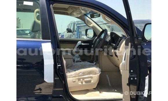 Buy Import Toyota Land Cruiser Blue Car in Import - Dubai in Adrar Buy Import Toyota Land Cruiser Blue Car in Import - Dubai in Adrar