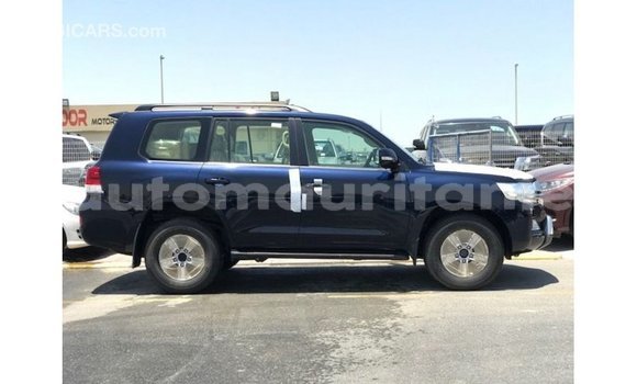 Buy Import Toyota Land Cruiser Blue Car in Import - Dubai in Adrar Buy Import Toyota Land Cruiser Blue Car in Import - Dubai in Adrar