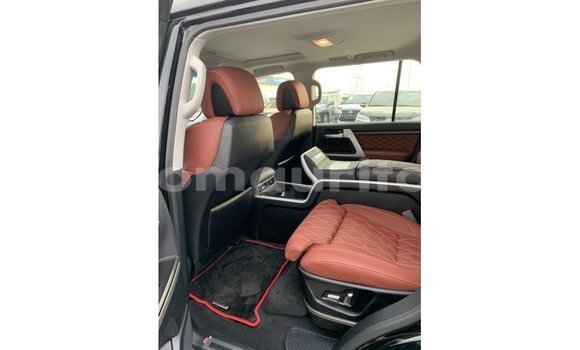 Buy Import Toyota Land Cruiser Black Car in Import - Dubai in Adrar Buy Import Toyota Land Cruiser Black Car in Import - Dubai in Adrar
