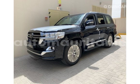 Acheter Import Voiture Toyota Land Cruiser Noir à Import - Dubai, Adrar Acheter Import Voiture Toyota Land Cruiser Noir à Import - Dubai, Adrar