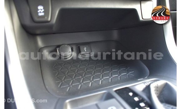 Buy Import Toyota HiAce Other Truck in Import - Dubai in Adrar Buy Import Toyota HiAce Other Truck in Import - Dubai in Adrar