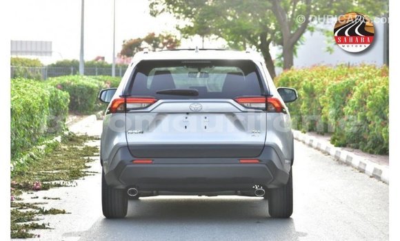 Buy Import Toyota HiAce Other Truck in Import - Dubai in Adrar Buy Import Toyota HiAce Other Truck in Import - Dubai in Adrar