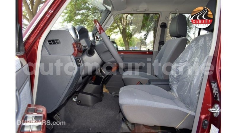 Big with watermark toyota land cruiser adrar import dubai 3429