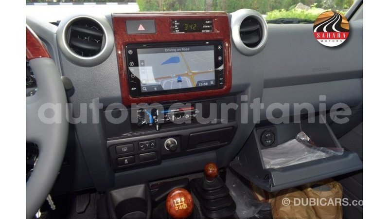 Big with watermark toyota land cruiser adrar import dubai 3429