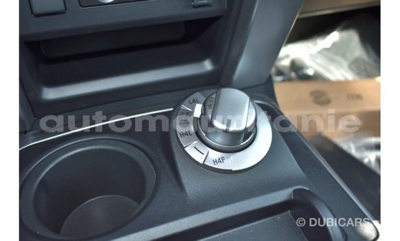 Buy Import Toyota HiAce White Truck in Import - Dubai in Adrar Buy Import Toyota HiAce White Truck in Import - Dubai in Adrar