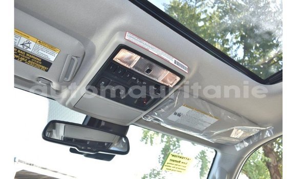 Buy Import Toyota HiAce White Truck in Import - Dubai in Adrar Buy Import Toyota HiAce White Truck in Import - Dubai in Adrar