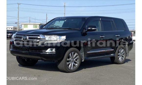 Acheter Import Voiture Toyota Land Cruiser Noir à Import - Dubai, Adrar Acheter Import Voiture Toyota Land Cruiser Noir à Import - Dubai, Adrar