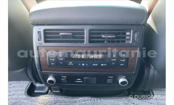 Acheter Import Voiture Toyota Land Cruiser Noir à Import - Dubai, Adrar Acheter Import Voiture Toyota Land Cruiser Noir à Import - Dubai, Adrar