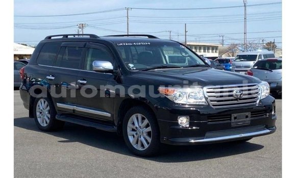 Acheter Import Voiture Toyota Land Cruiser Noir à Import - Dubai, Adrar Acheter Import Voiture Toyota Land Cruiser Noir à Import - Dubai, Adrar