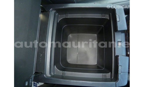 Acheter Import Voiture Toyota Land Cruiser Blanc à Import - Dubai, Adrar Acheter Import Voiture Toyota Land Cruiser Blanc à Import - Dubai, Adrar