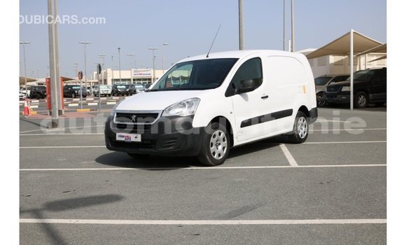 Acheter Import Voiture Peugeot Partner Blanc à Import - Dubai, Adrar