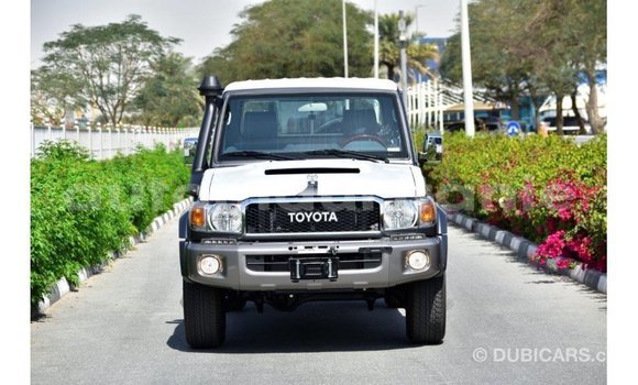 Buy Import Toyota Land Cruiser Other Car in Import - Dubai in Adrar Buy Import Toyota Land Cruiser Other Car in Import - Dubai in Adrar