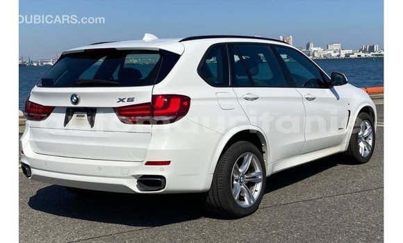 Acheter Import Voiture BMW X5 Blanc à Import - Dubai, Adrar Acheter Import Voiture BMW X5 Blanc à Import - Dubai, Adrar