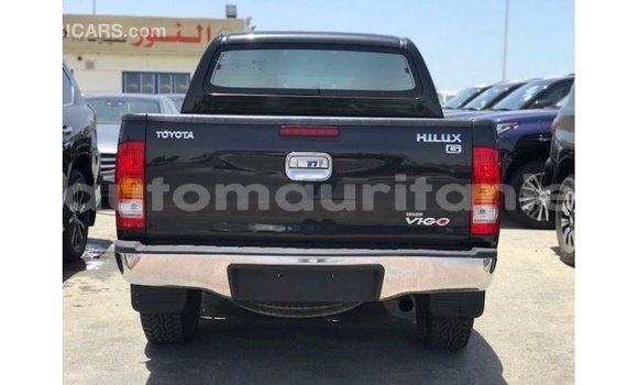 Acheter Import Voiture Toyota Hilux Noir à Import - Dubai, Adrar Acheter Import Voiture Toyota Hilux Noir à Import - Dubai, Adrar