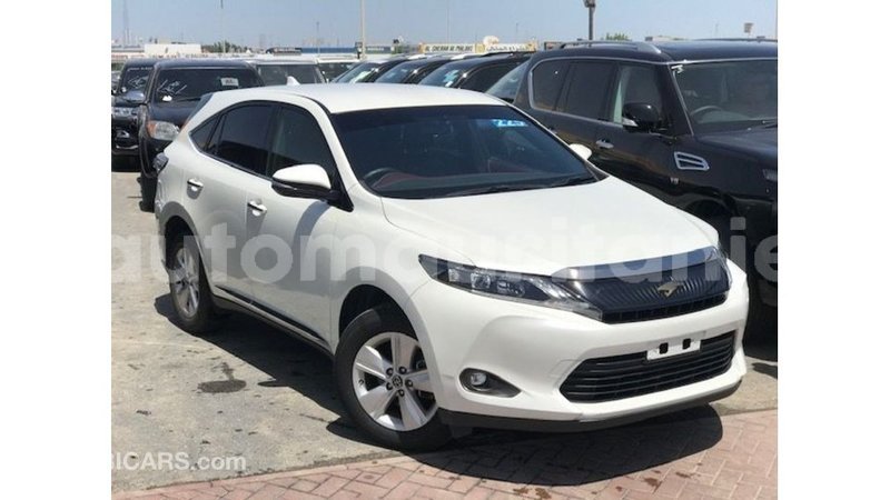 Big with watermark toyota harrier adrar import dubai 3448