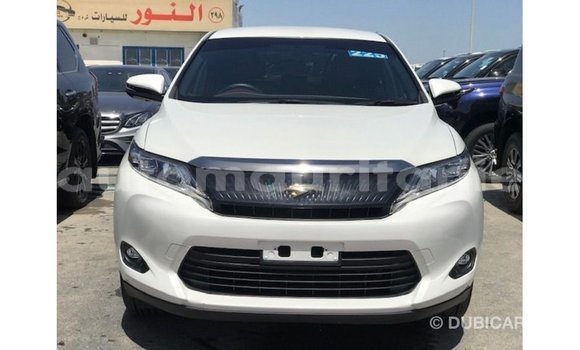 Acheter Import Voiture Toyota Harrier Blanc à Import - Dubai, Adrar Acheter Import Voiture Toyota Harrier Blanc à Import - Dubai, Adrar