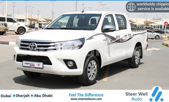 Acheter Import Voiture Toyota Hilux Blanc à Import - Dubai, Adrar Acheter Import Voiture Toyota Hilux Blanc à Import - Dubai, Adrar
