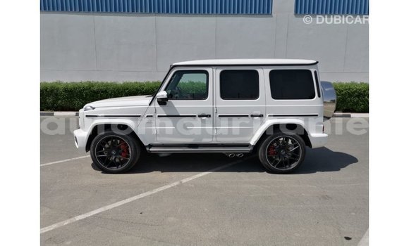 Buy Import Mercedes-Benz 190 White Car in Import - Dubai in Adrar Buy Import Mercedes-Benz 190 White Car in Import - Dubai in Adrar