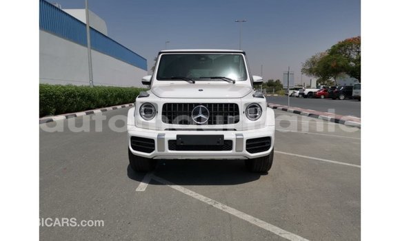 Buy Import Mercedes-Benz 190 White Car in Import - Dubai in Adrar Buy Import Mercedes-Benz 190 White Car in Import - Dubai in Adrar
