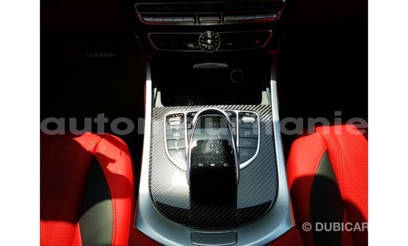 Buy Import Mercedes-Benz 190 White Car in Import - Dubai in Adrar Buy Import Mercedes-Benz 190 White Car in Import - Dubai in Adrar