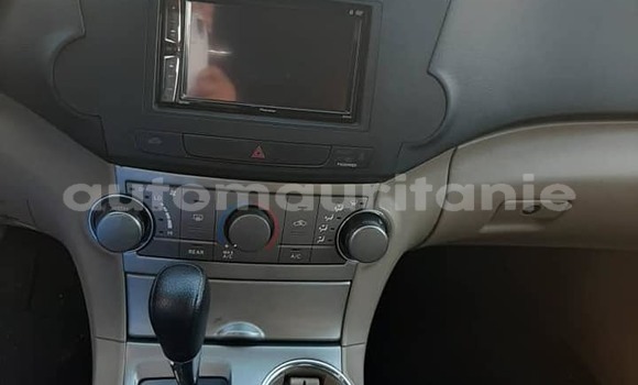 Buy Used Toyota Highlander White Car in Nouakchott in West Nouakchott Buy Used Toyota Highlander White Car in Nouakchott in West Nouakchott