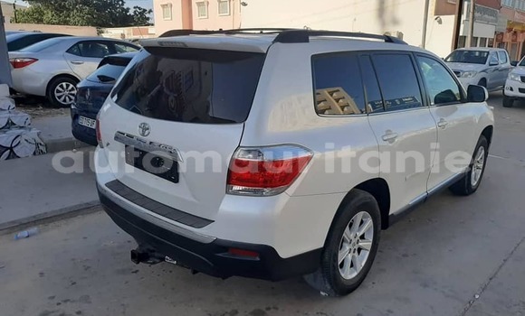 Buy Used Toyota Highlander White Car in Nouakchott in West Nouakchott Buy Used Toyota Highlander White Car in Nouakchott in West Nouakchott