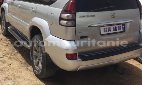 Acheter Occasion Voiture Toyota Land Cruiser Prado Gris à Nouakchott, Nouakchott Ouest Acheter Occasion Voiture Toyota Land Cruiser Prado Gris à Nouakchott, Nouakchott Ouest