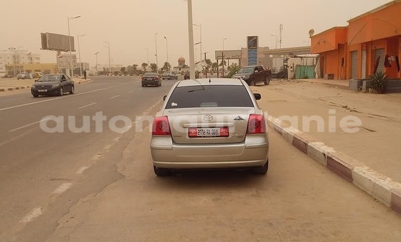 Acheter Occasion Voiture Toyota Avensis Gris à Adel Bagrou, Hodh ech Chargui Acheter Occasion Voiture Toyota Avensis Gris à Adel Bagrou, Hodh ech Chargui