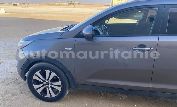 Buy Used Kia Sportage Black Car in Adel Bagrou in Hodh ech Chargui Buy Used Kia Sportage Black Car in Adel Bagrou in Hodh ech Chargui