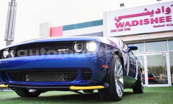 Acheter Import Voiture Dodge Challenger Bleu à Import - Dubai, Adrar Acheter Import Voiture Dodge Challenger Bleu à Import - Dubai, Adrar