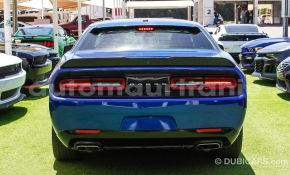 Acheter Import Voiture Dodge Challenger Bleu à Import - Dubai, Adrar Acheter Import Voiture Dodge Challenger Bleu à Import - Dubai, Adrar