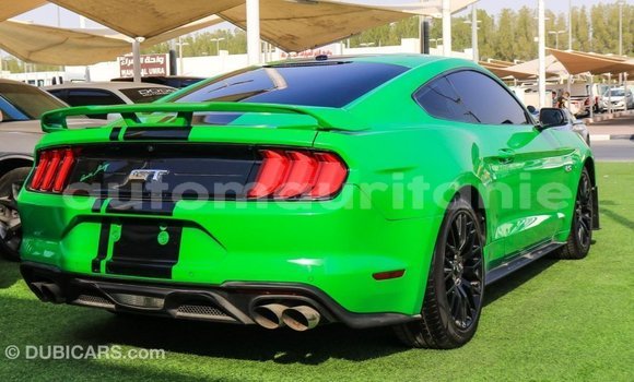 Acheter Import Voiture Ford Mustang Vert à Import - Dubai, Adrar Acheter Import Voiture Ford Mustang Vert à Import - Dubai, Adrar