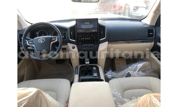 Buy Import Toyota Land Cruiser Black Car in Import - Dubai in Adrar Buy Import Toyota Land Cruiser Black Car in Import - Dubai in Adrar