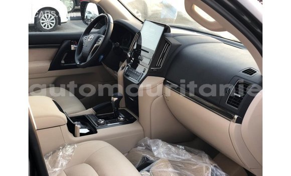 Buy Import Toyota Land Cruiser Black Car in Import - Dubai in Adrar Buy Import Toyota Land Cruiser Black Car in Import - Dubai in Adrar