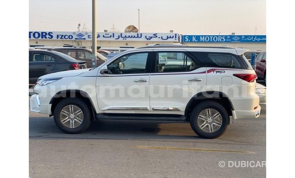Buy Import Toyota Fortuner White Car in Import - Dubai in Adrar Buy Import Toyota Fortuner White Car in Import - Dubai in Adrar
